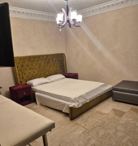 Comfort And Style In The Heart Of The - T *
