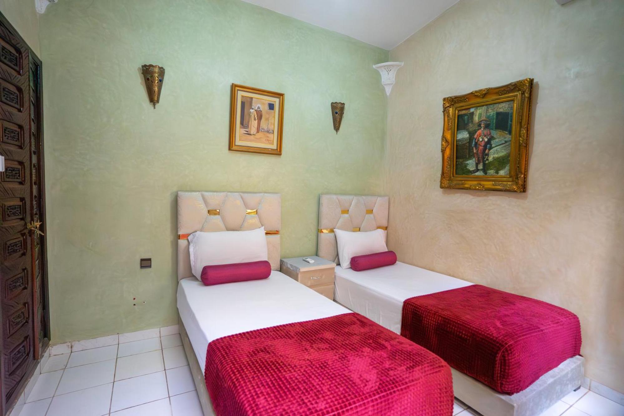 Zineb Prive Trois Etage Trois Piscines Et Jacuzzi Appartement