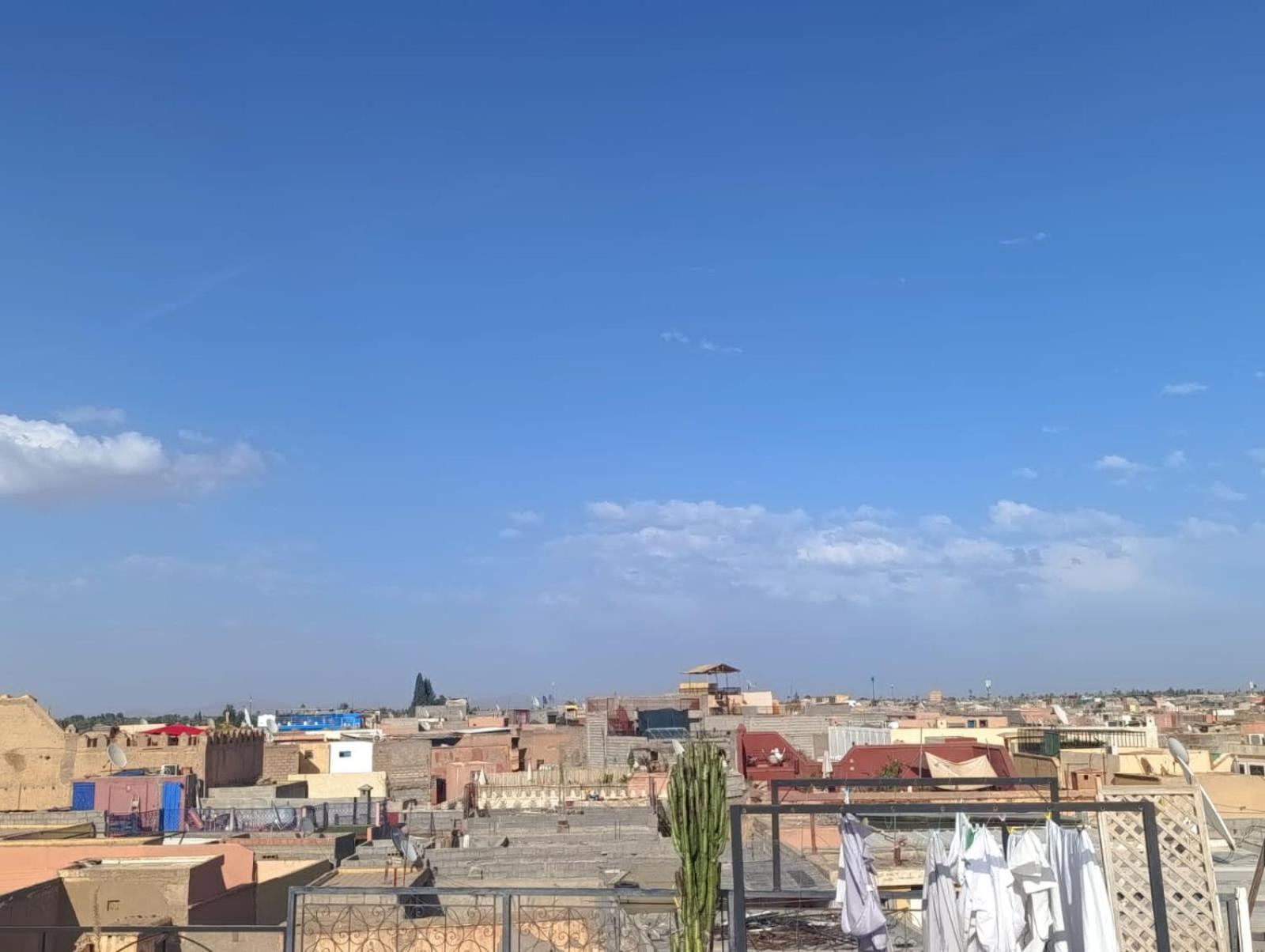 Bonheur Riad 2*
