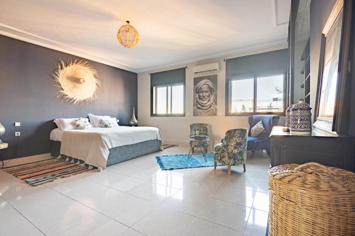 Appartement Penthouse Avec Jacuzzi Prive *