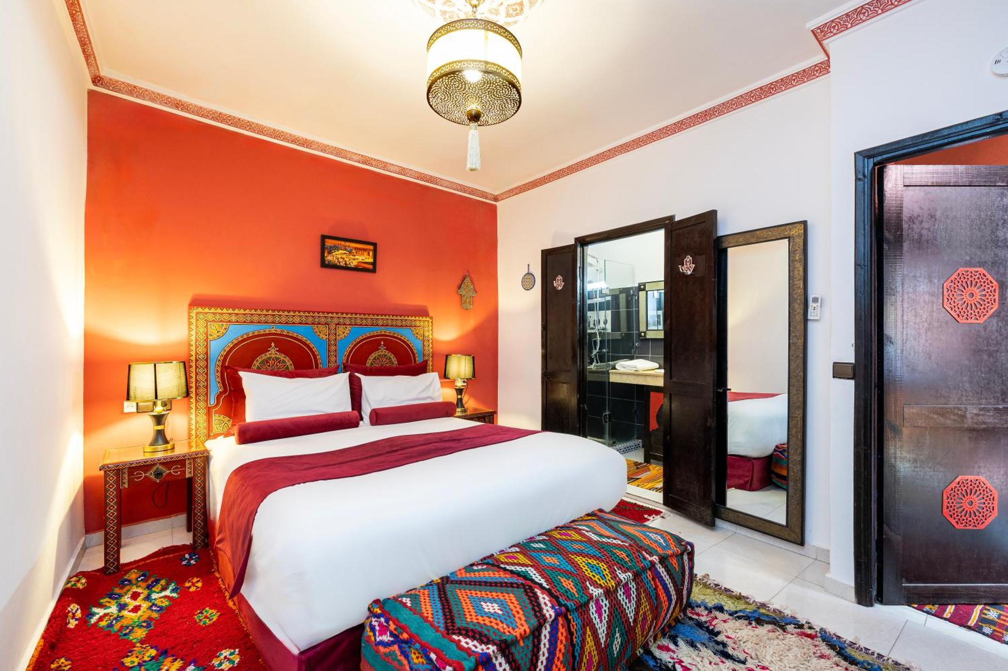 Luzia Bed and breakfast 4*