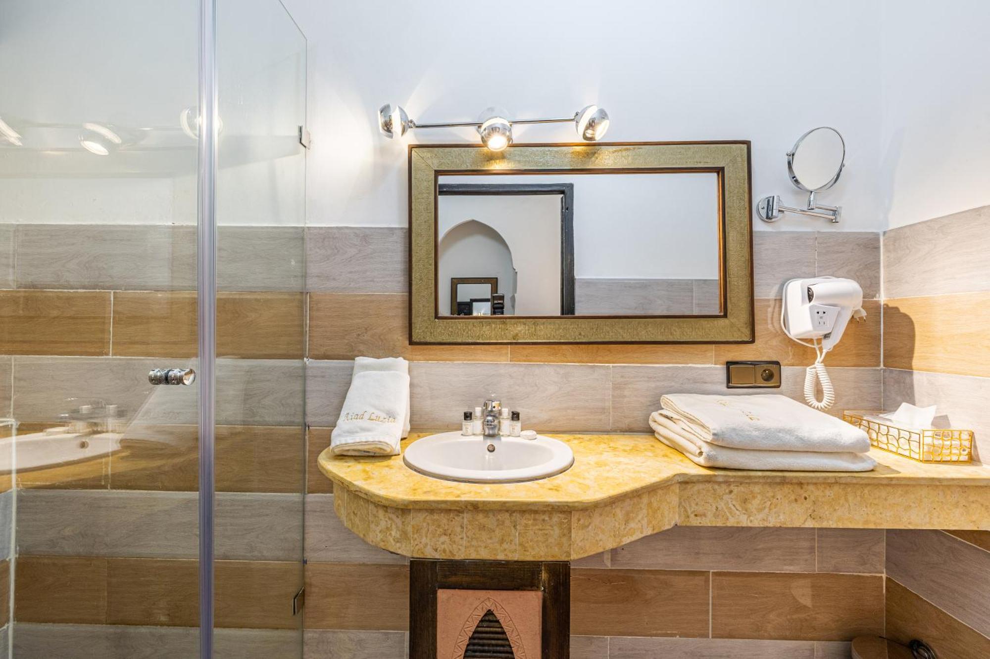 Bed and breakfast Luzia 4*