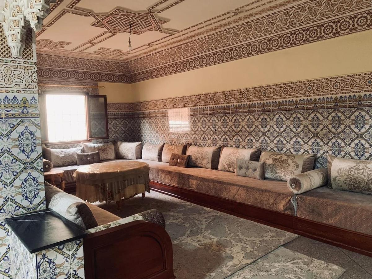 120m2, Centre Marrakech, Traditional Appartement *