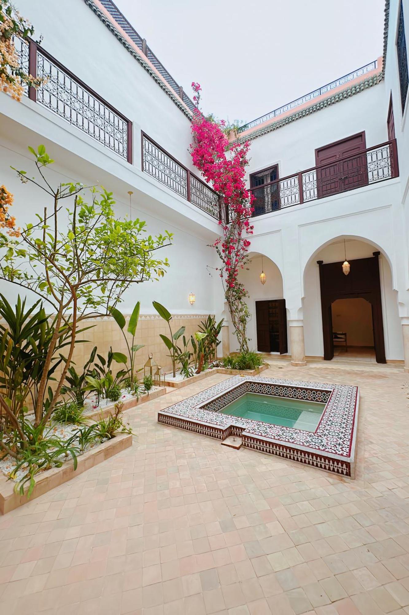 Riad Solila, Luxury Riad With Pool And Private Suites Vakantiehuis