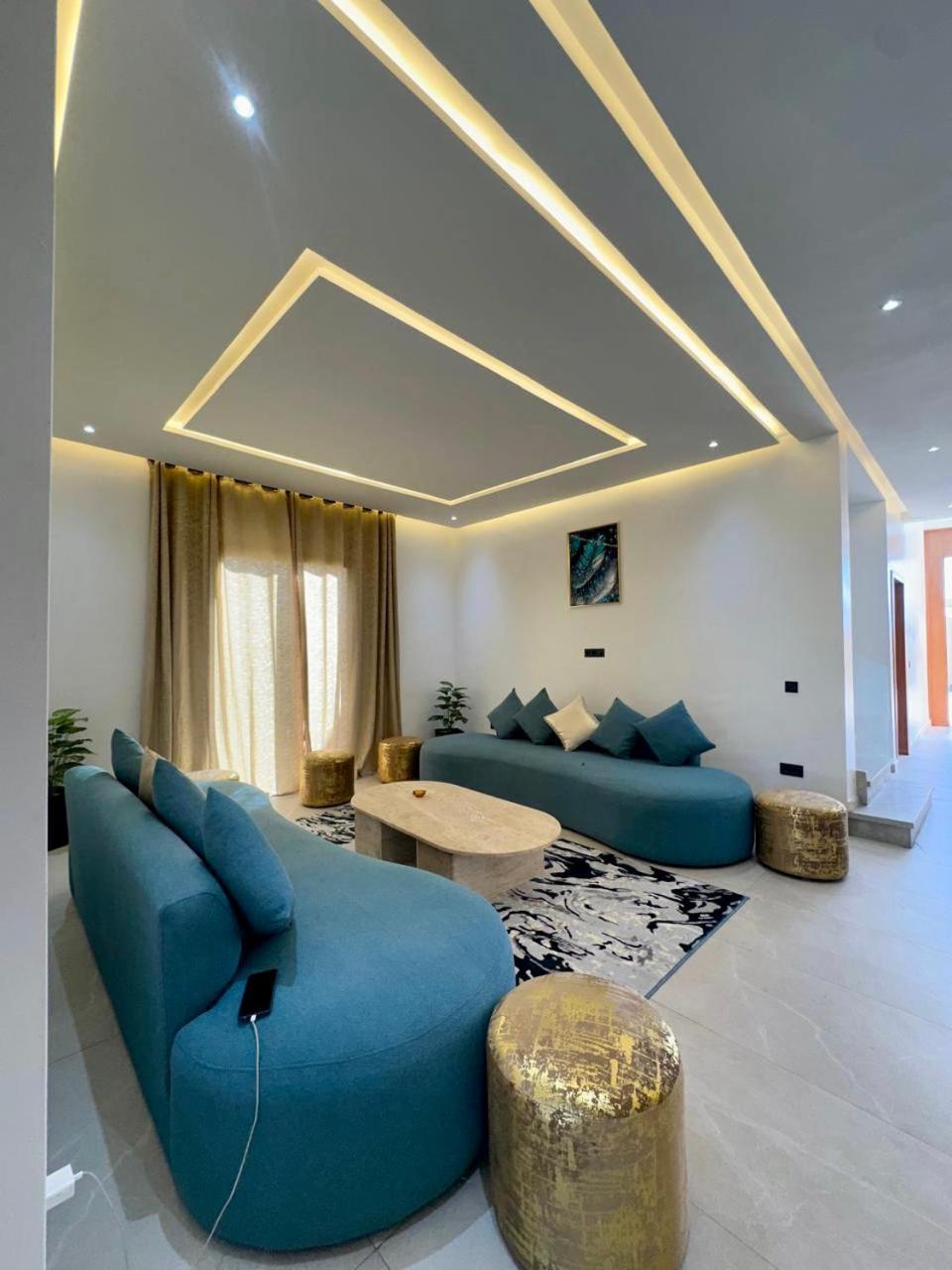 Luxury - Swimming Pool - 10 To 12 Px Villa Marrakesh