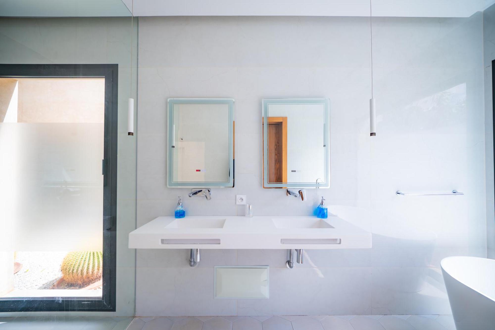 Panda 2 Pool, Jacuzzi & Cinema Villa Marrakesh