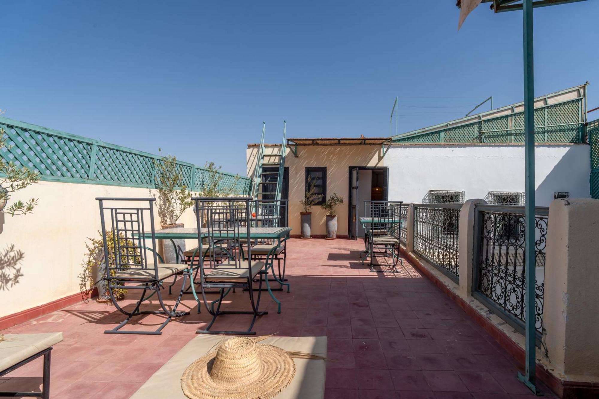 Nafora Riad
