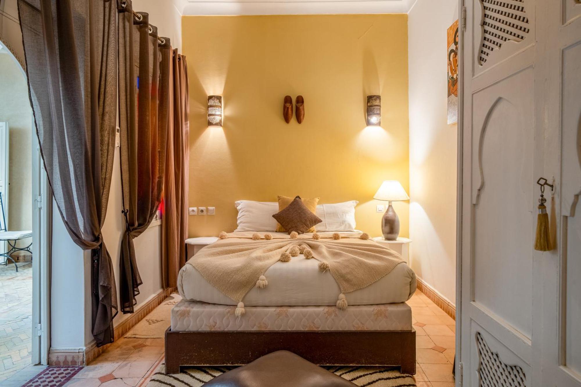 Riad Awinati Location Privatisee ,piscine Chauffee , Beau Rooftop 3*