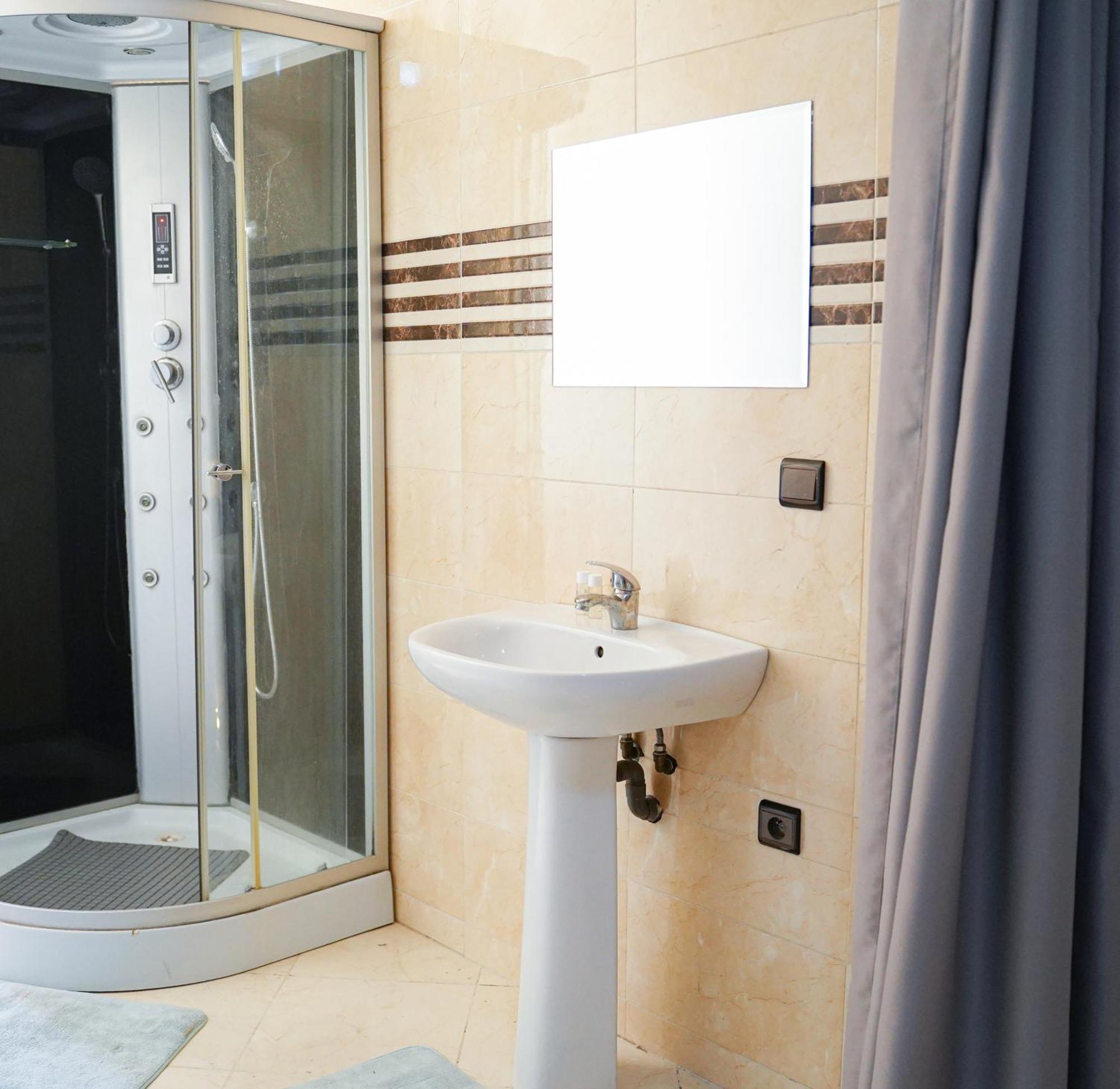 Rentsuite Victor Hugo Hills Appartement *