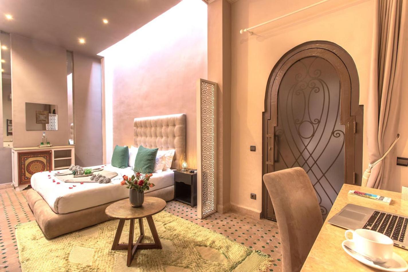 Hotel Le Medina Privilege And *