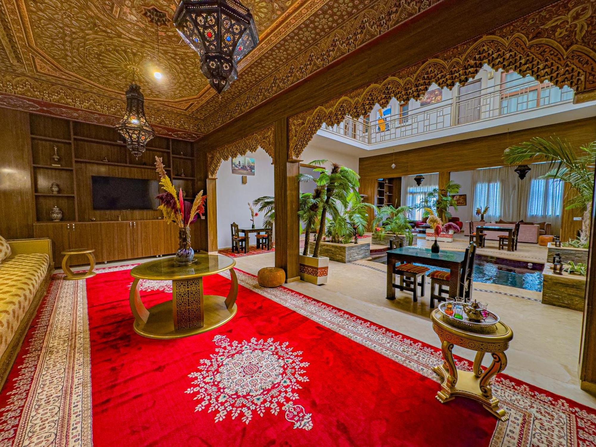 Azia Riad