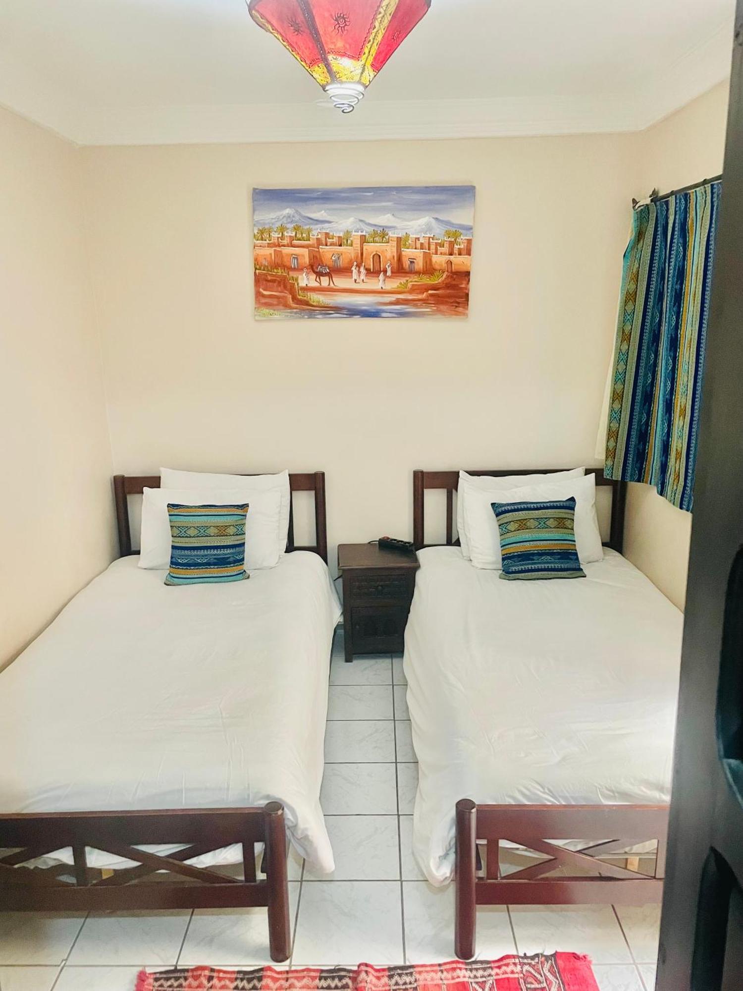 Al-bushra Guest house *