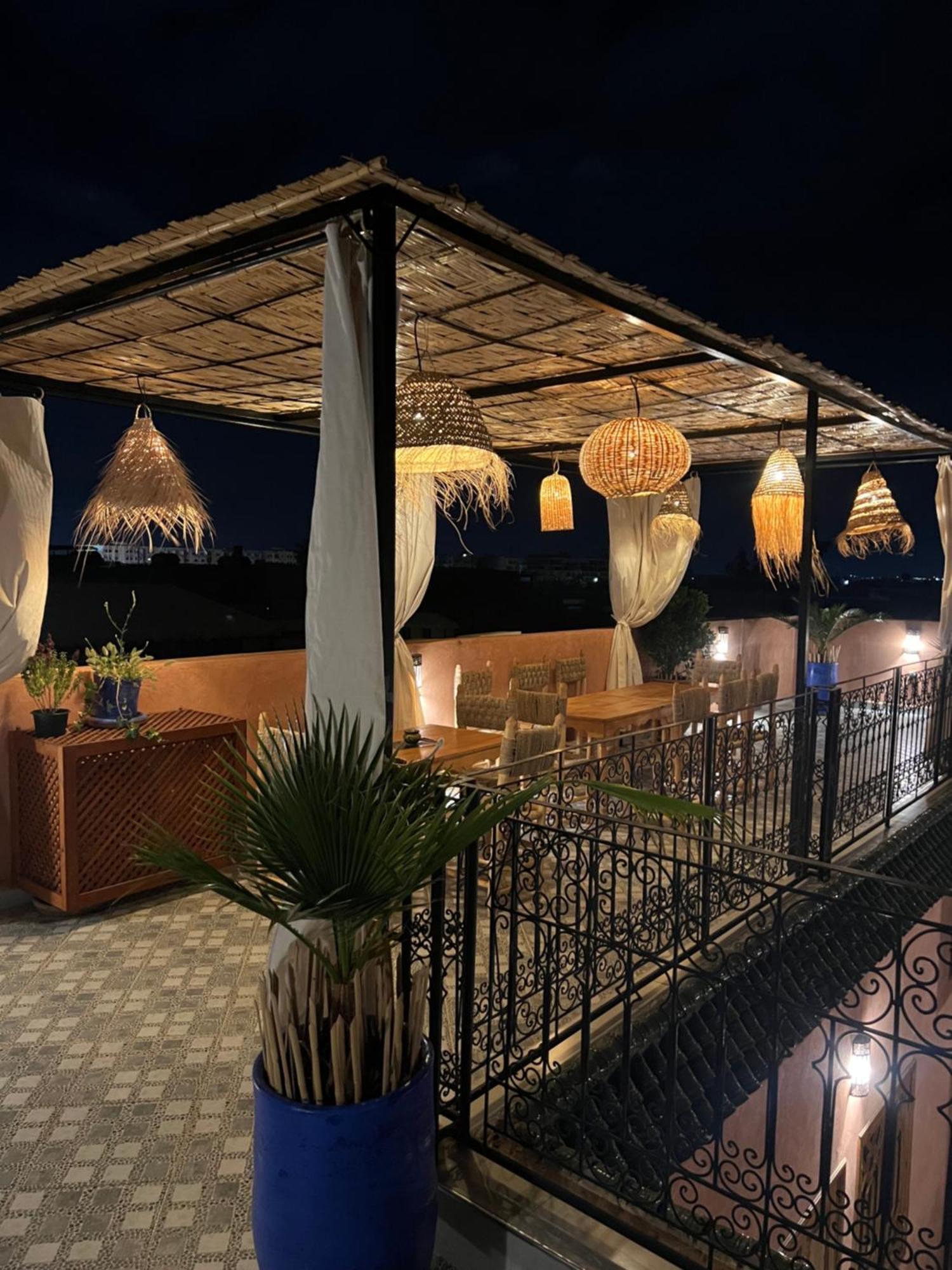 Riad Dar Lakbira