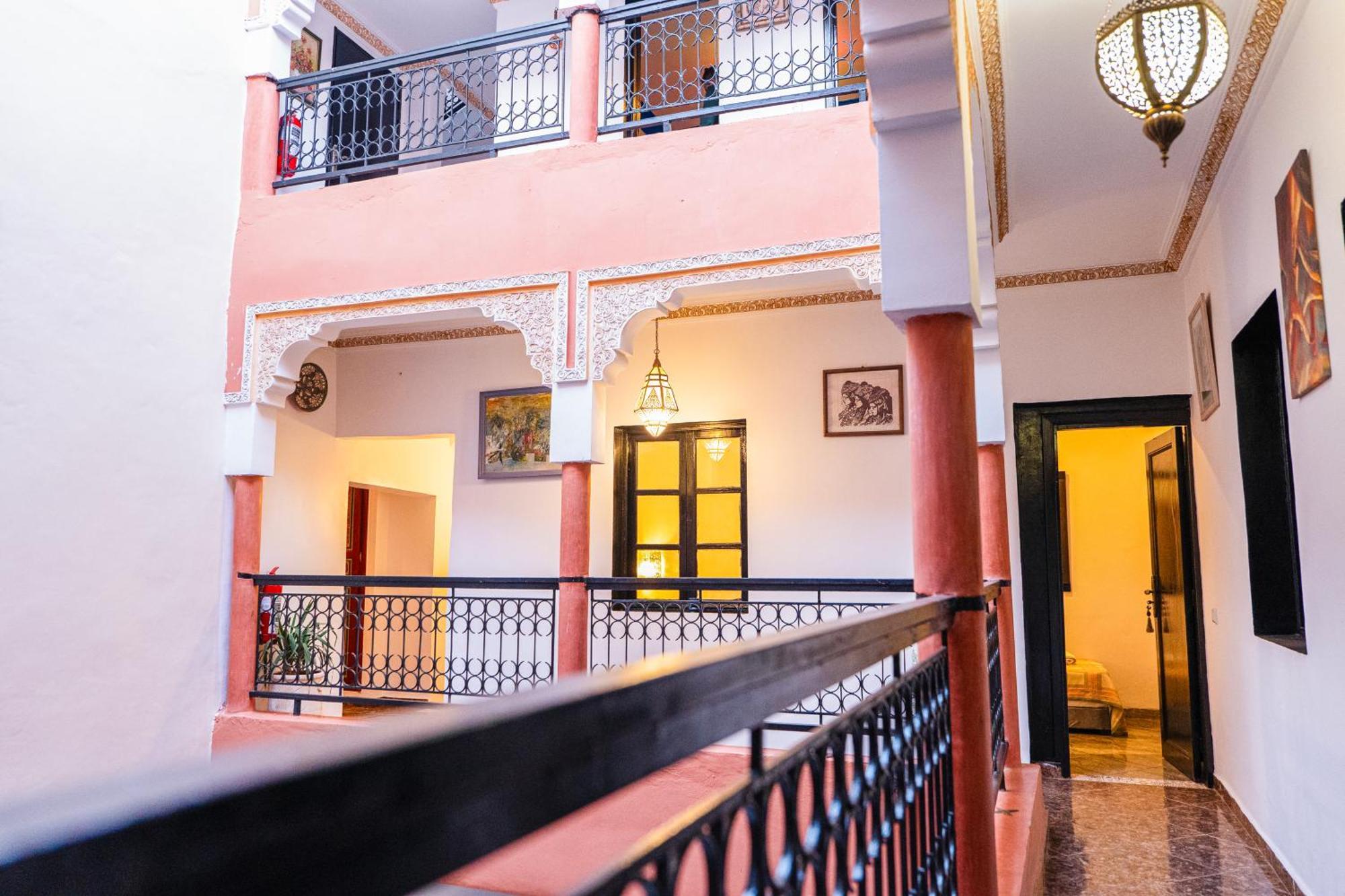 Galfane Guest house *