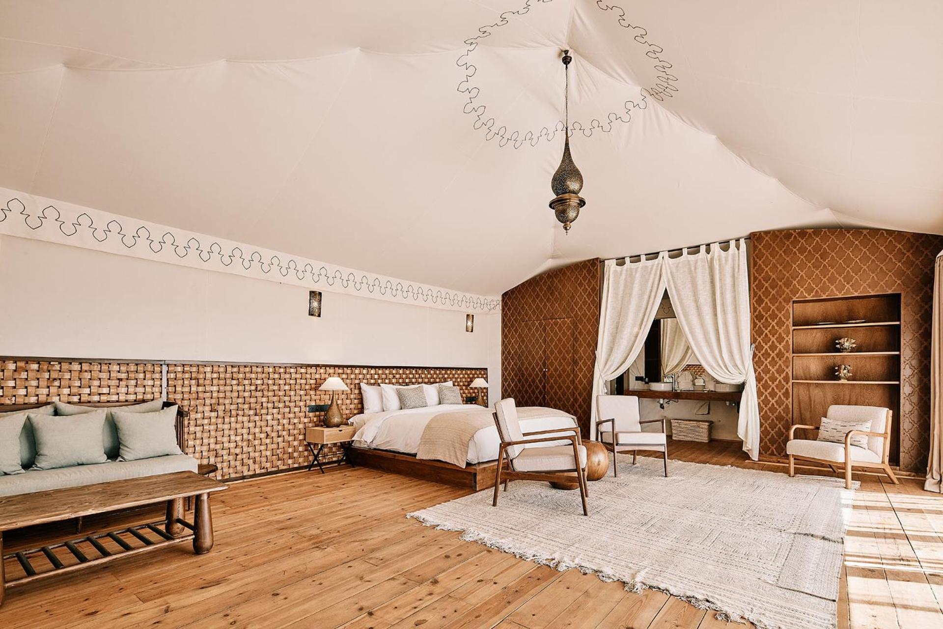 The White Camel Camp - Agafay Desert Activities Lodge