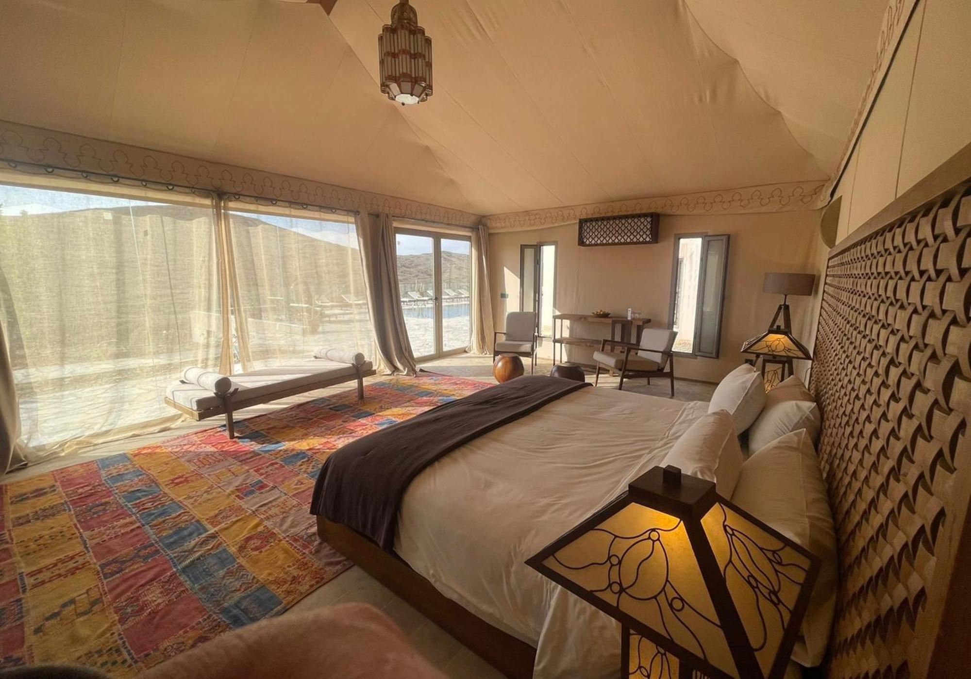 The White Camel Camp - Agafay Desert Activities Lodge *