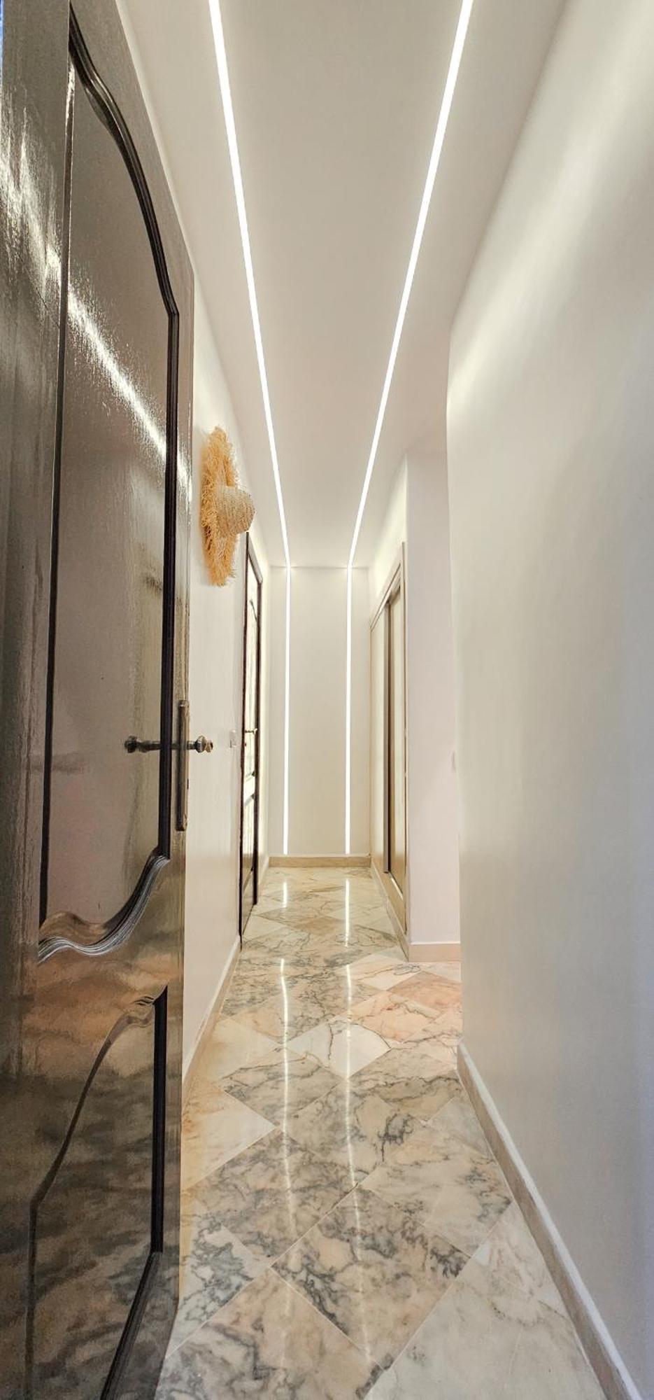 Apartment Moderne A Gueliz, Terrasse & Parking Prive *