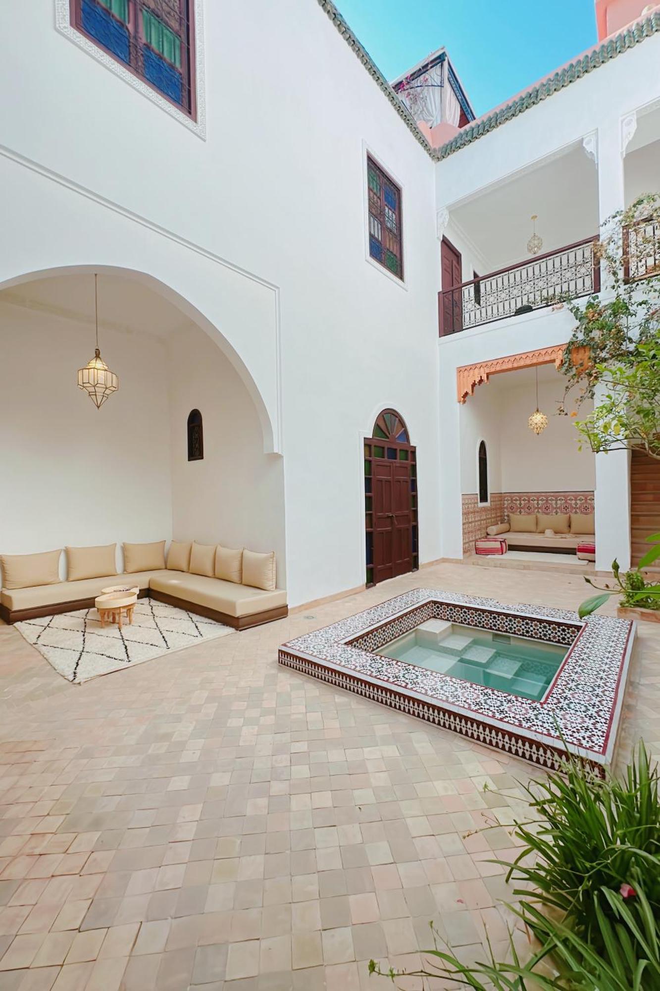 Hébergement de vacances Solila, Luxury With Pool And Private