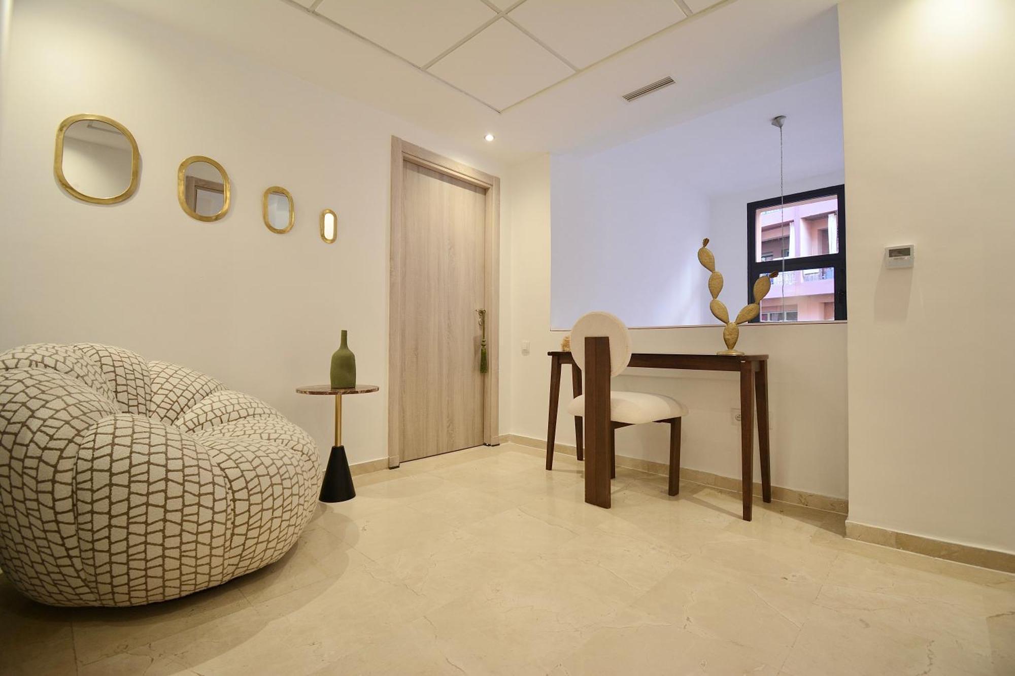 M17-le Duplex-balcon-piscine-majorelle