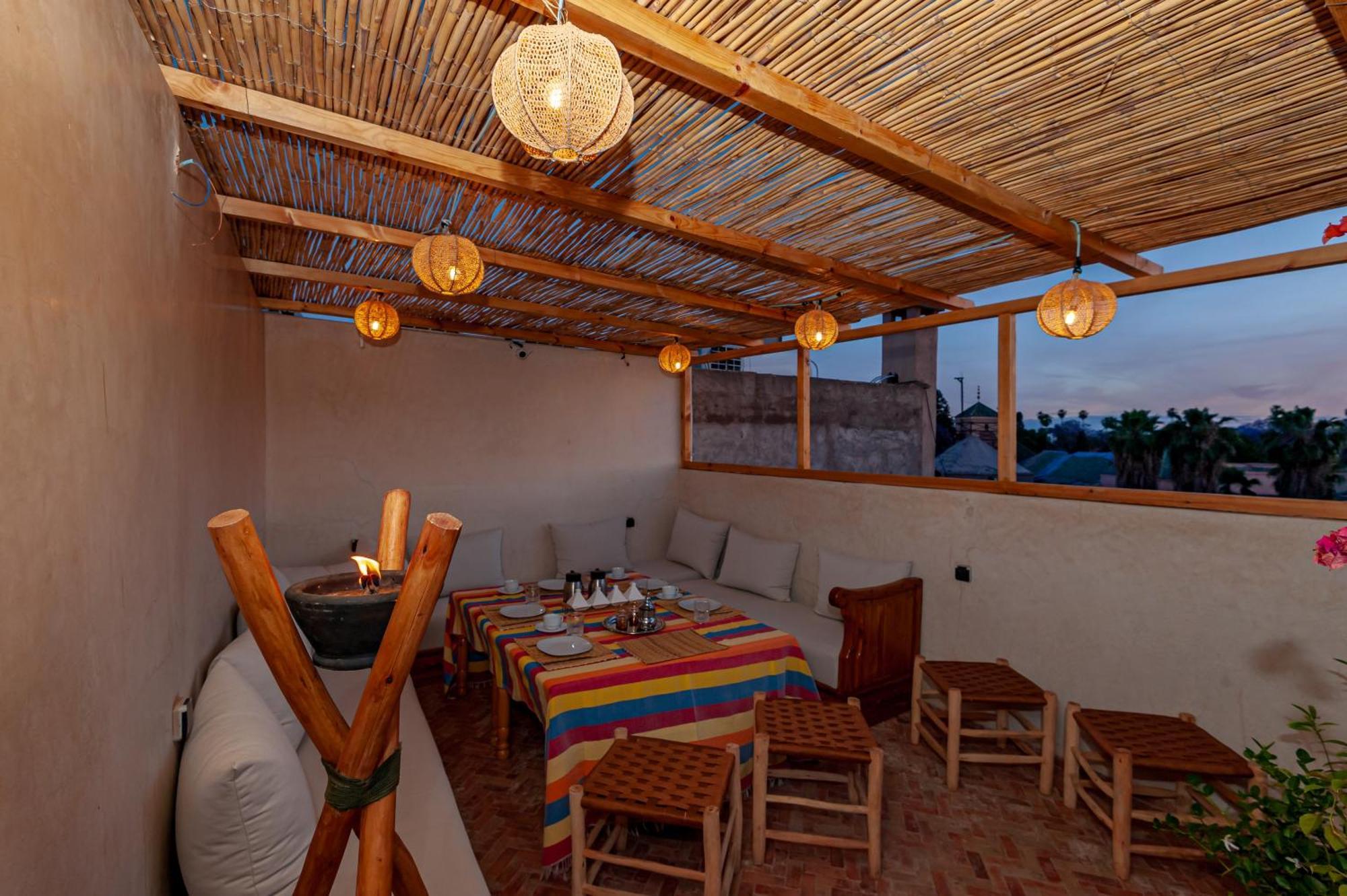 Riad Akkioui Bed & Breakfast