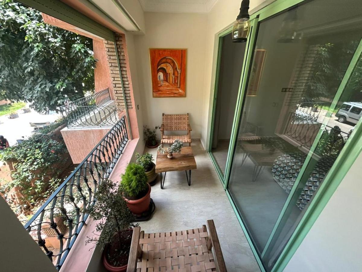 Hivernage Appt Andalou Avec Balcon Et Piscine Appartement *