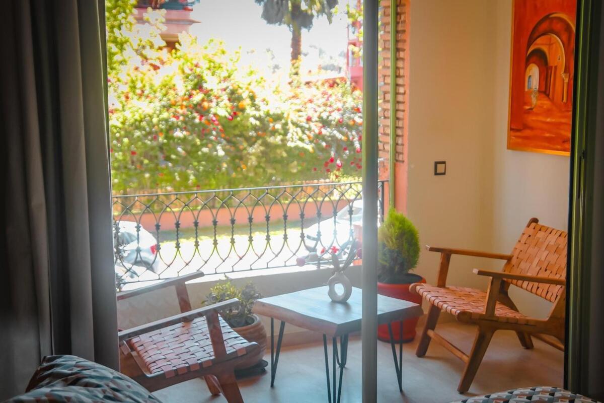Appartement Hivernage Appt Andalou Avec Balcon Et Piscine