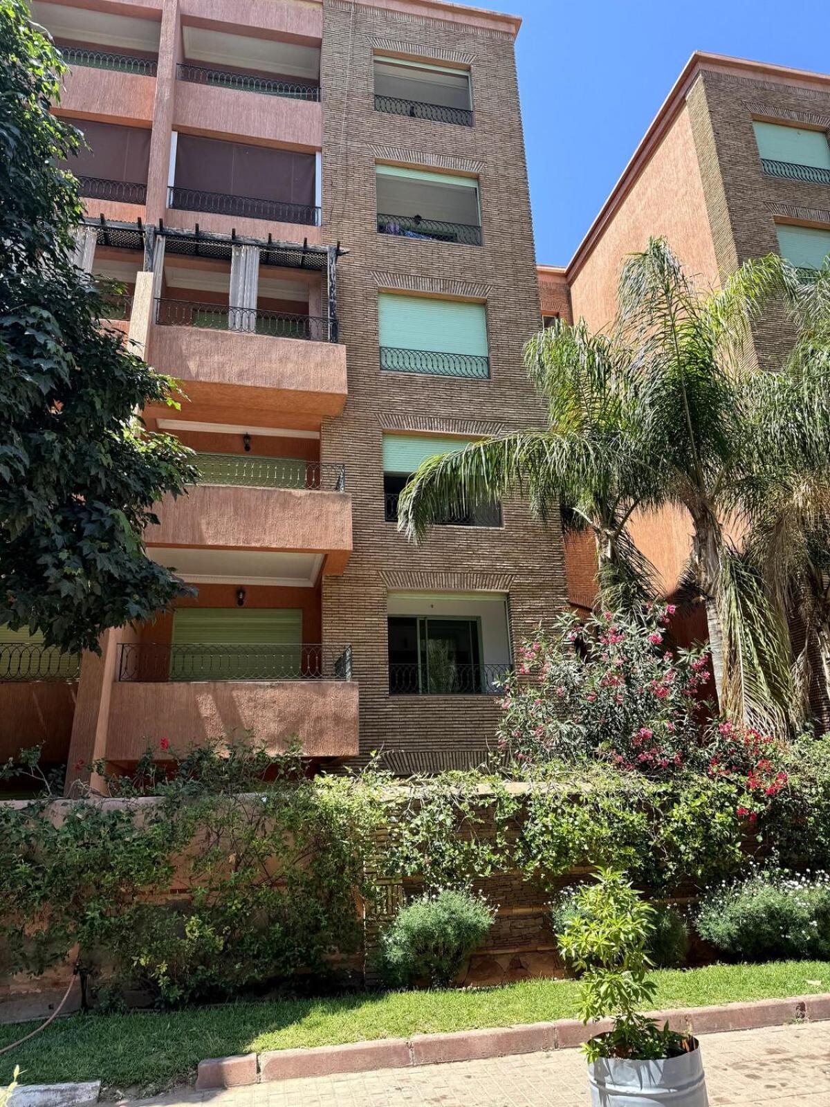Appartement Hivernage Appt Andalou Avec Balcon Et Piscine