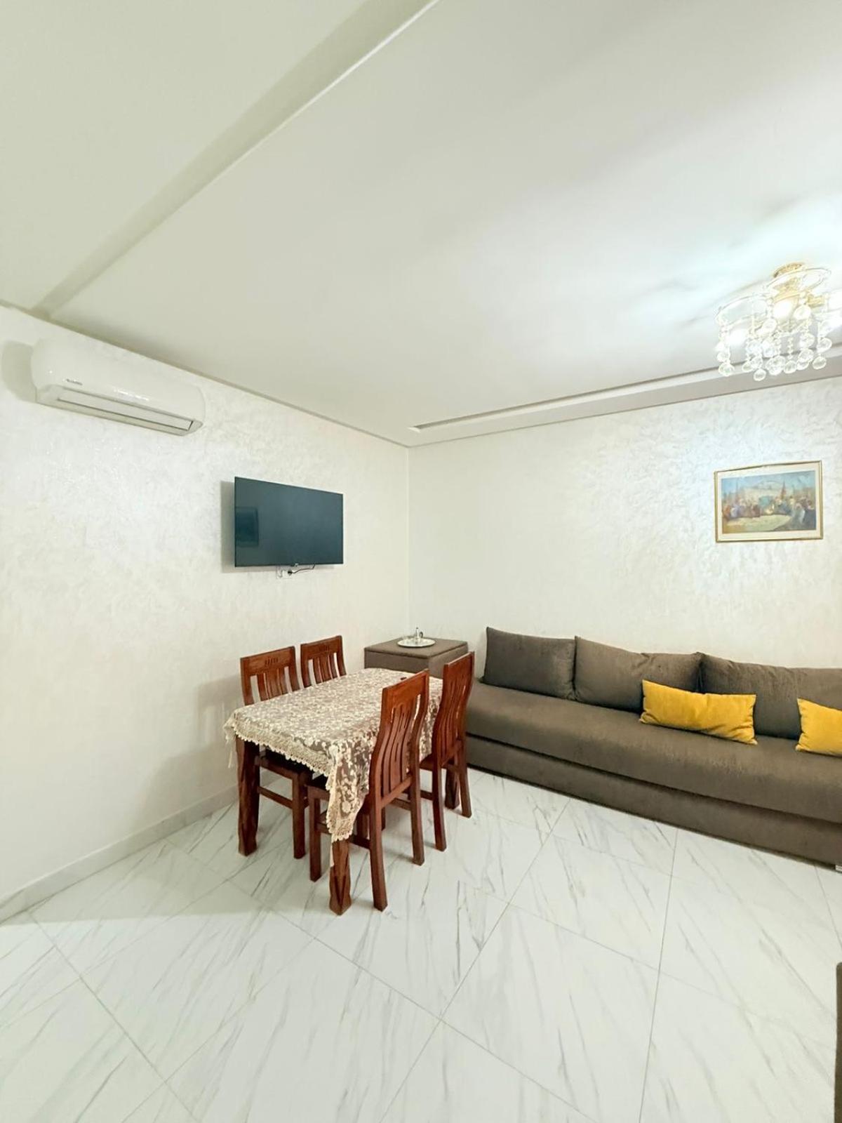 Family Confort & Balcon Piscine Apartment Marrakesh