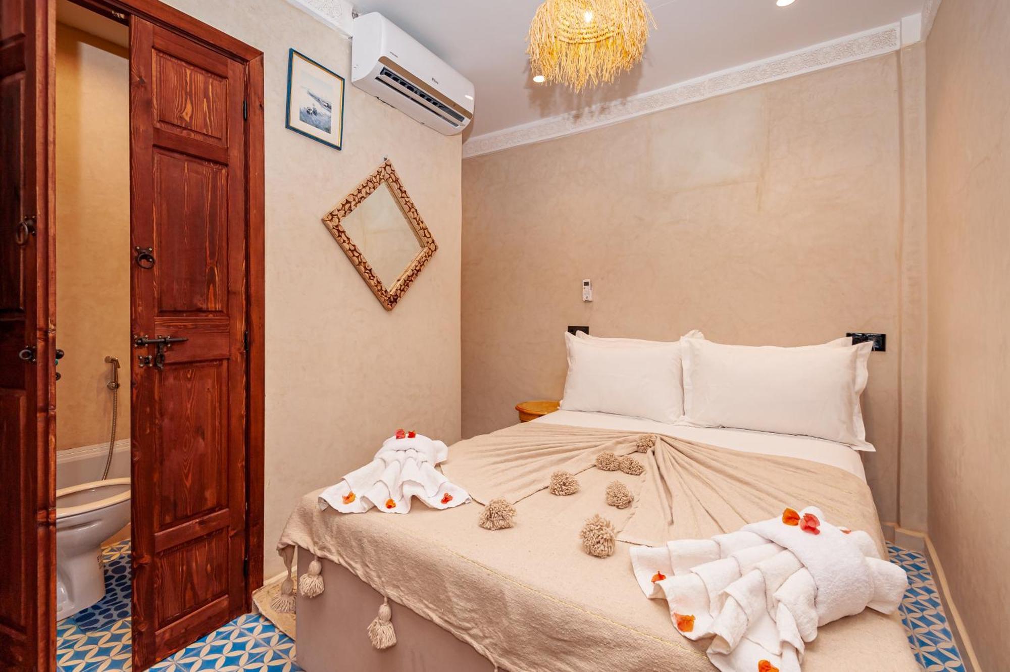 Bed & Breakfast Riad Akkioui *