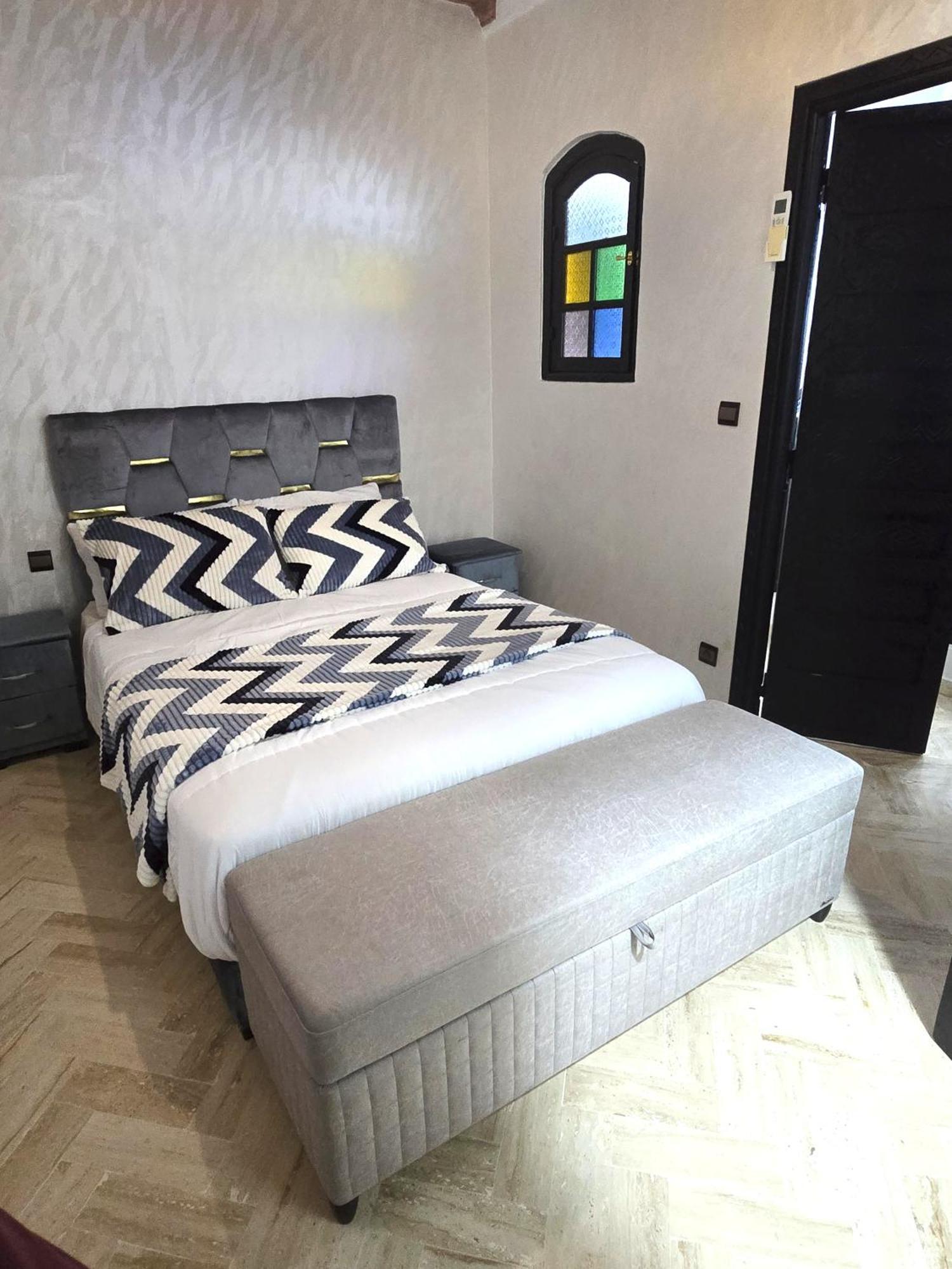 Holiday home Miralezia