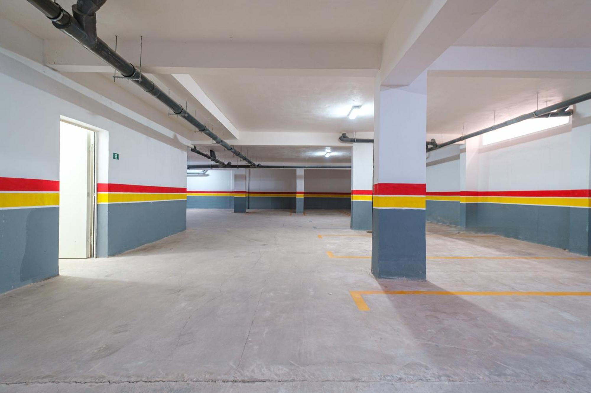 Appartement 3 Min De Gueliz - Appart Avec Balcon , Vue Piscine