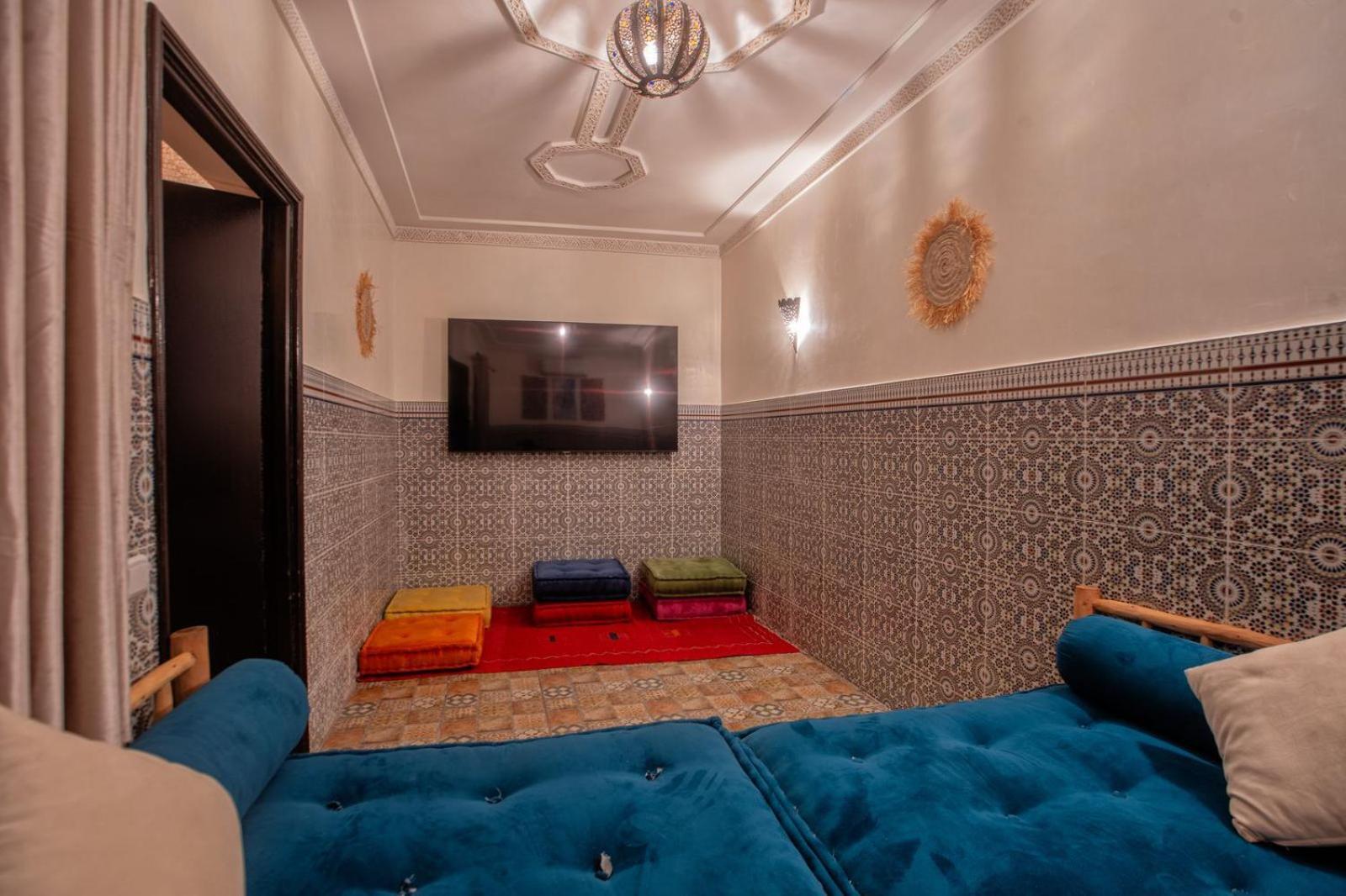 Vakantiehuis Private 3ch Salon, Terrasse Avec Jacuzzi , A Jemaa El Fna