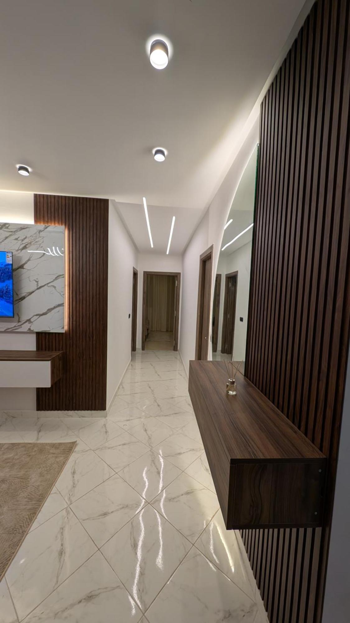 Stylish Near Center Appartement