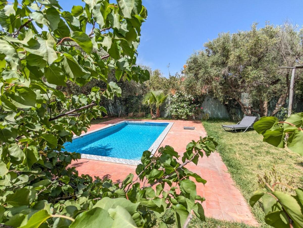 Marrakech -10min Away- Peaceful With A Private Pool