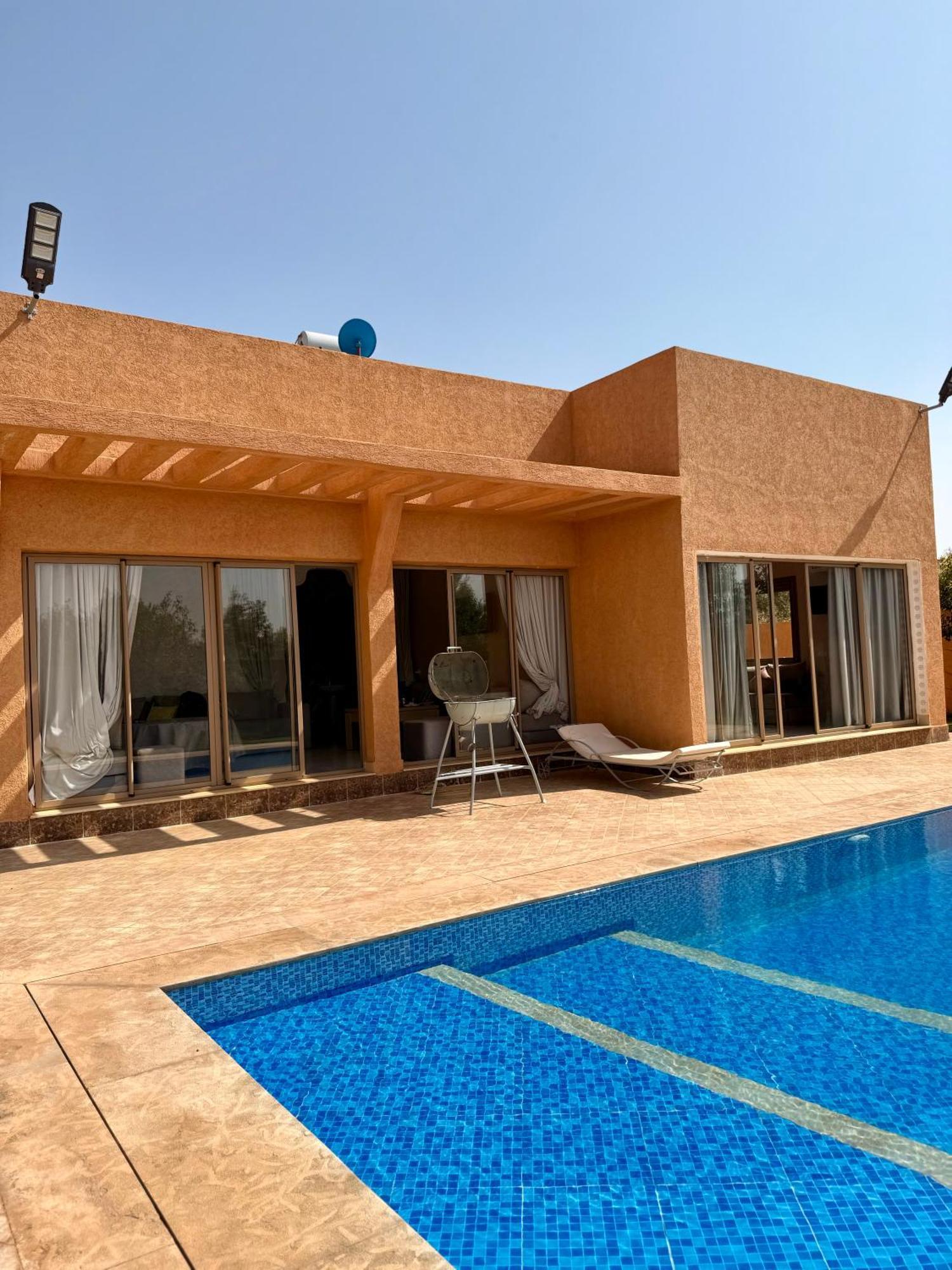 The Atlas View And Elegant Marrakech Villa *