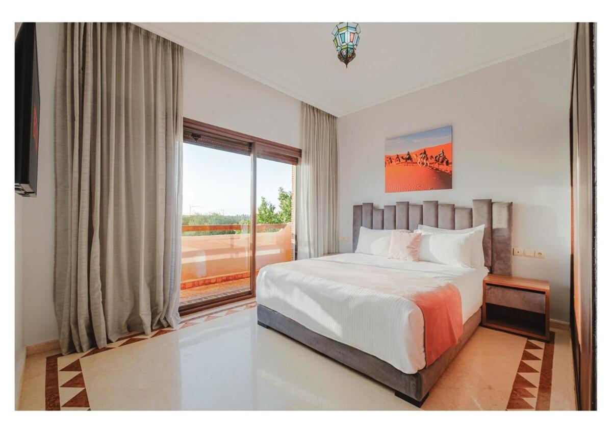 Villa Magnolia Avec Jacuzzi, Cuisiniere, Piscine *