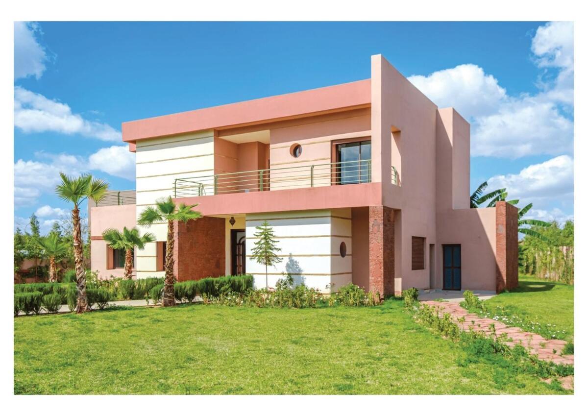 Pivoine Avec Jacuzzi, Cuisiniere, Piscine Villa *