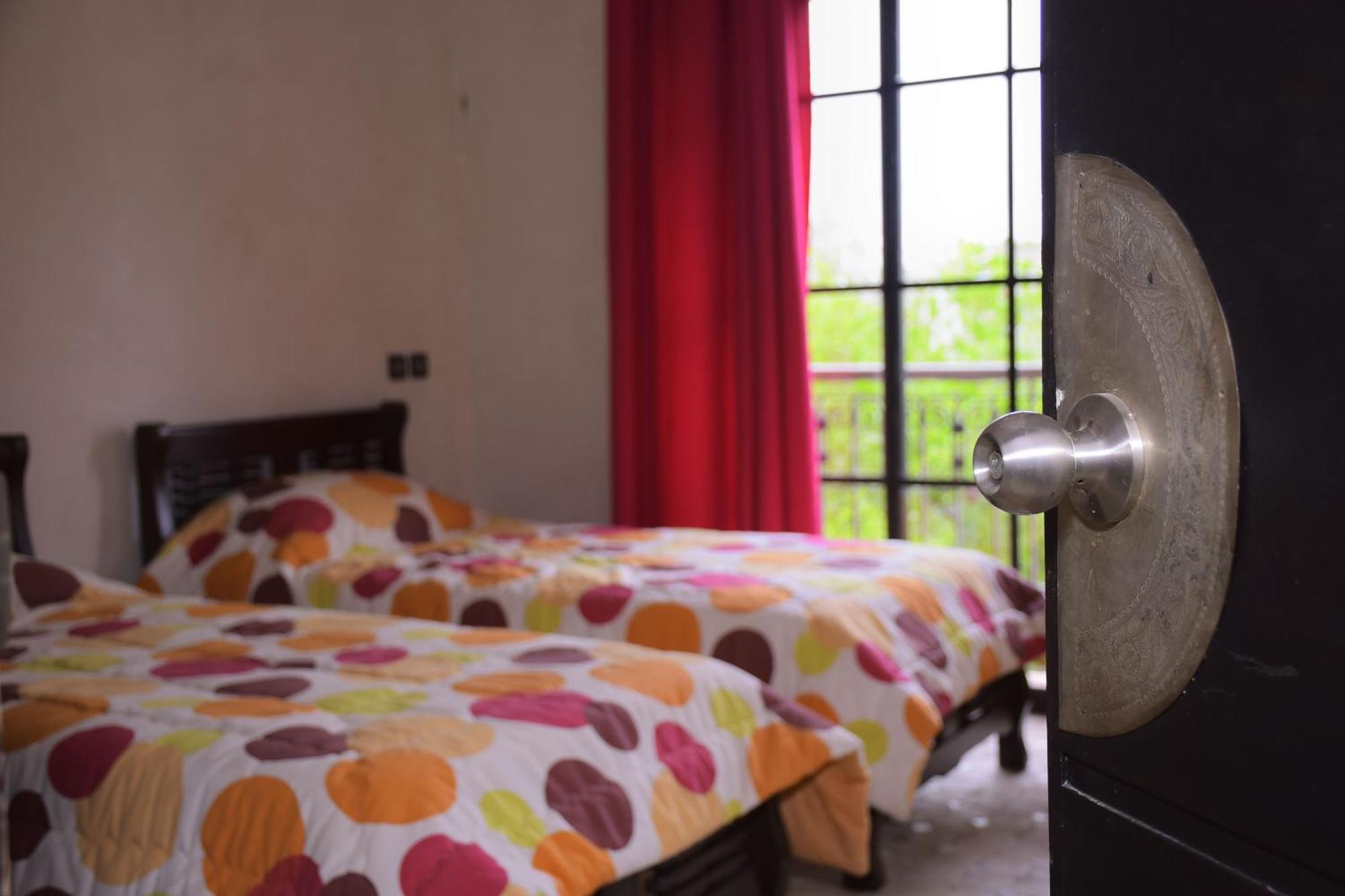 Capstay In Secure Villa Marrakesh