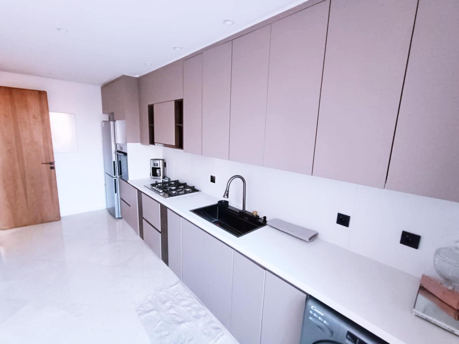Les 3 Collines - Grand Moderne A Gueliz Avec Vue Et Confort Premium Apartment Marrakesh