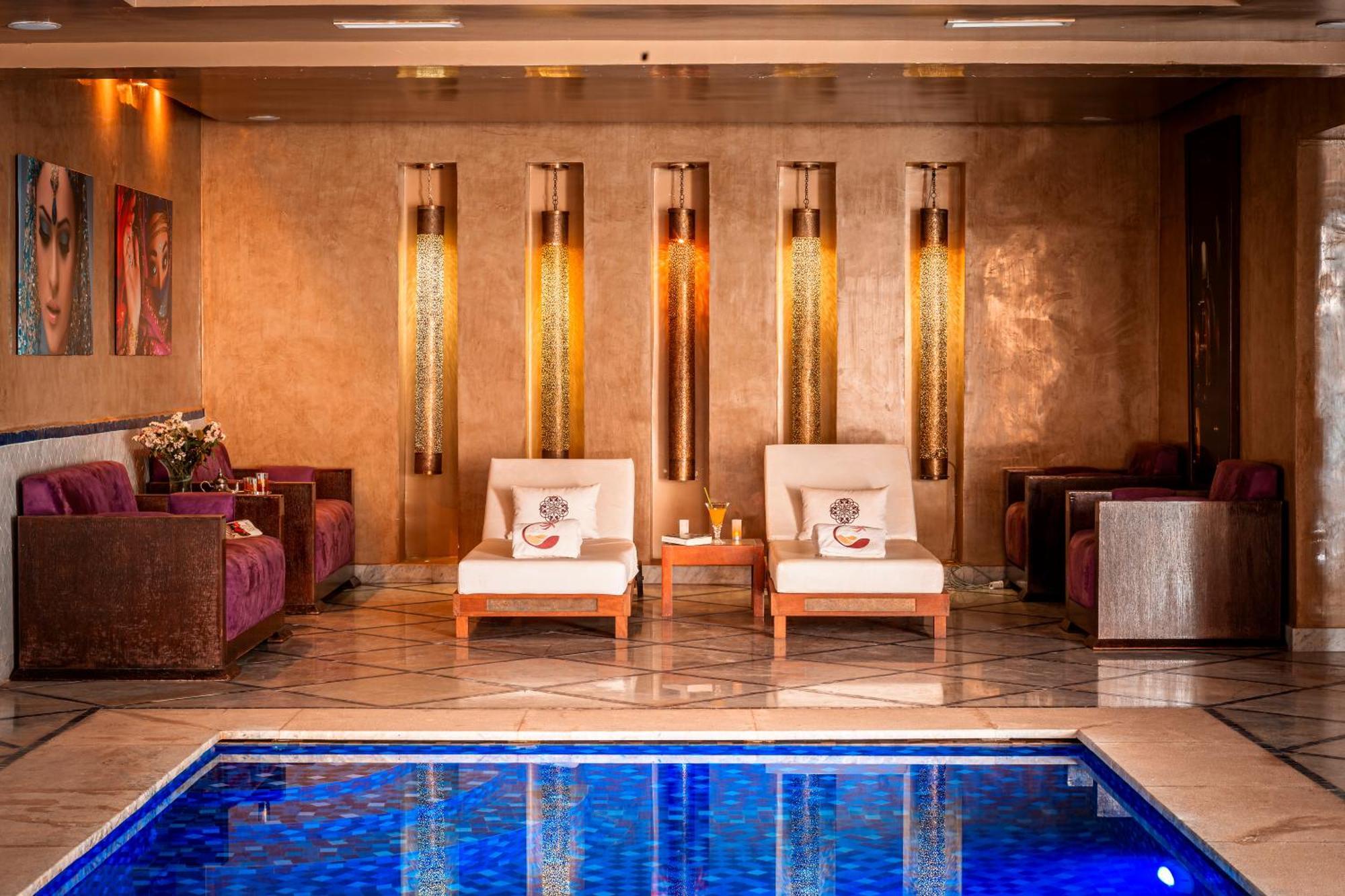 Tal Marrakech Sejour Vip Avec Piscine, Restaurant Et Services Premium Villa