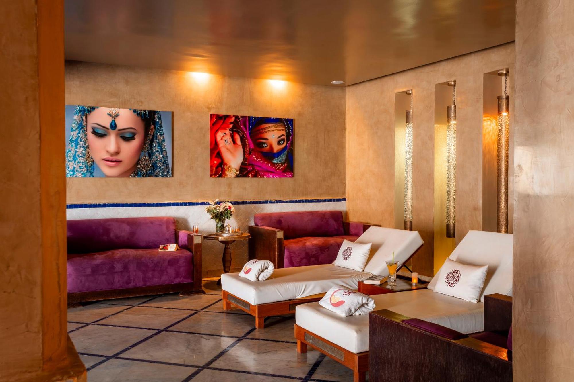 Tal Marrakech Sejour Vip Avec Piscine, Restaurant Et Services Premium Villa