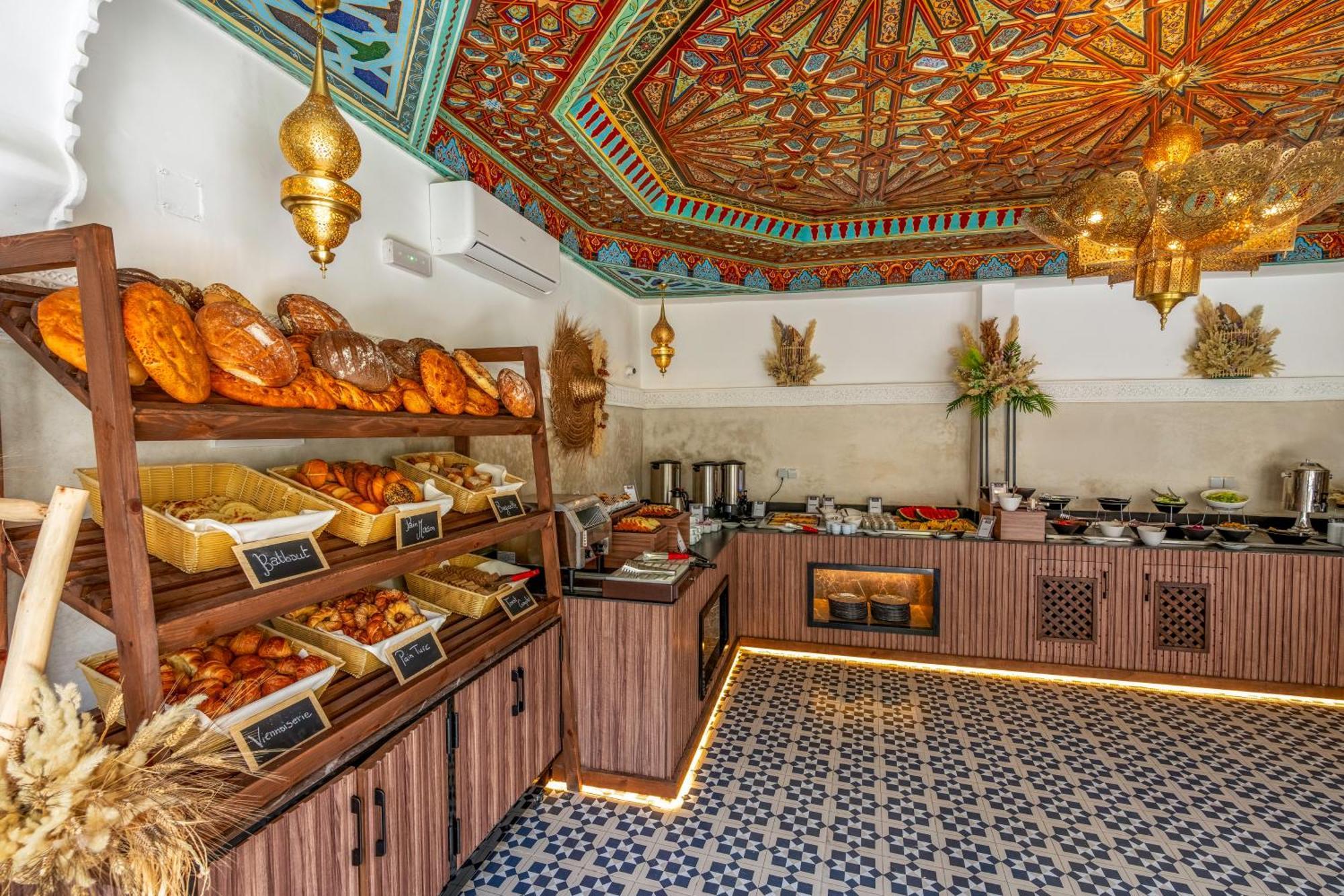 Palais Moulay Said & *