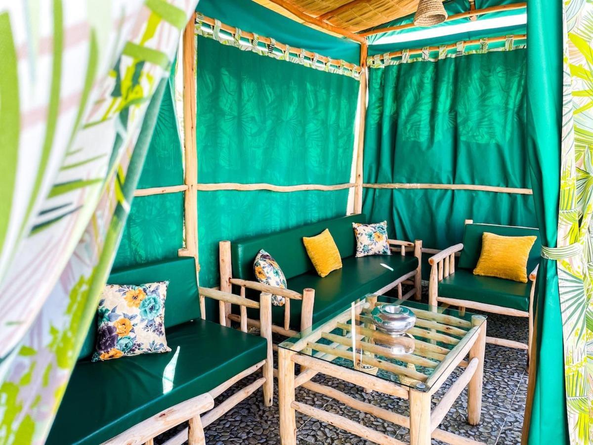 Holiday home Luxury Riad, Marrakech, Pool, Free Airport Shuttle, Dar Bassidi *