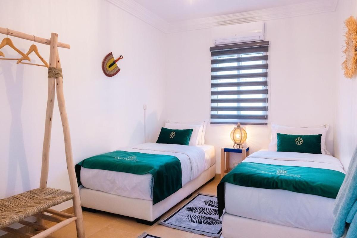 Holiday home Luxury Riad, Marrakech, Pool, Free Airport Shuttle, Dar Bassidi *