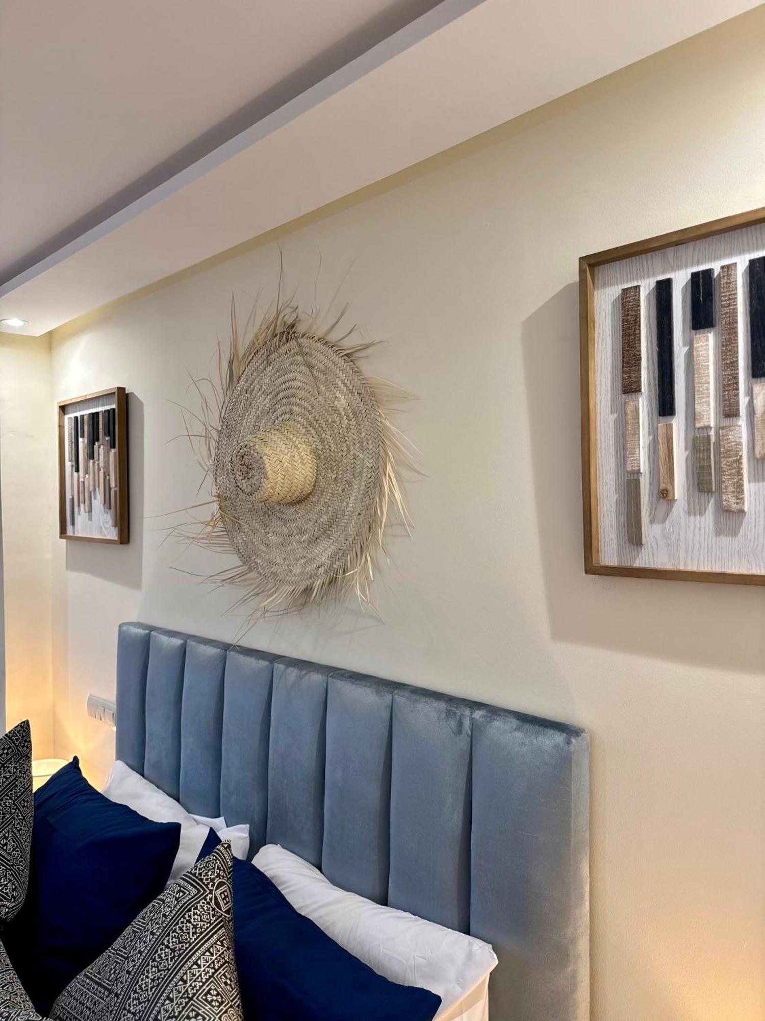 The Cosy Duplex With Gym Access & Near Mall, Palooza Apartment *