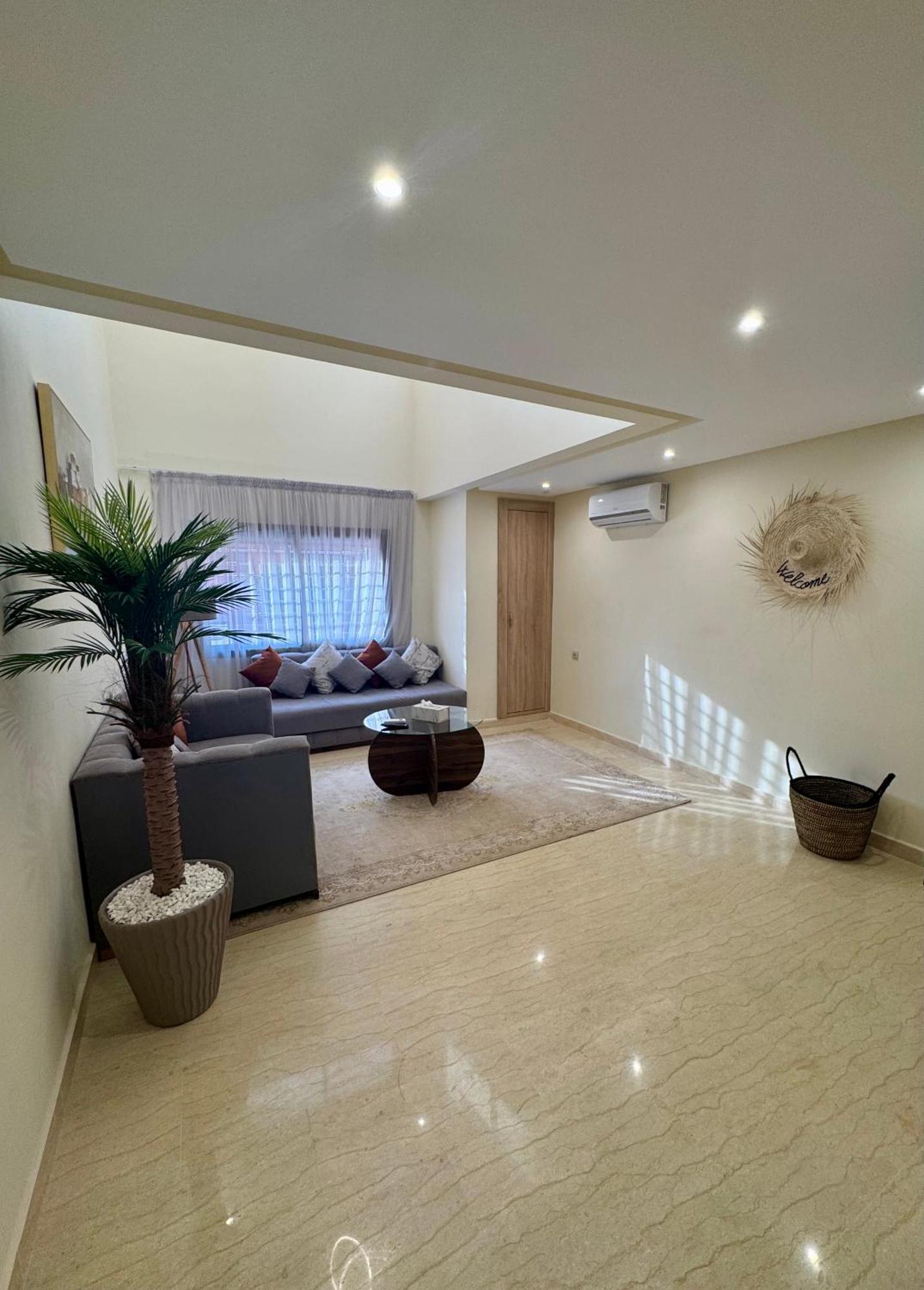 The Cosy Duplex With Gym Access & Near Mall, Palooza Apartment Marrakesch