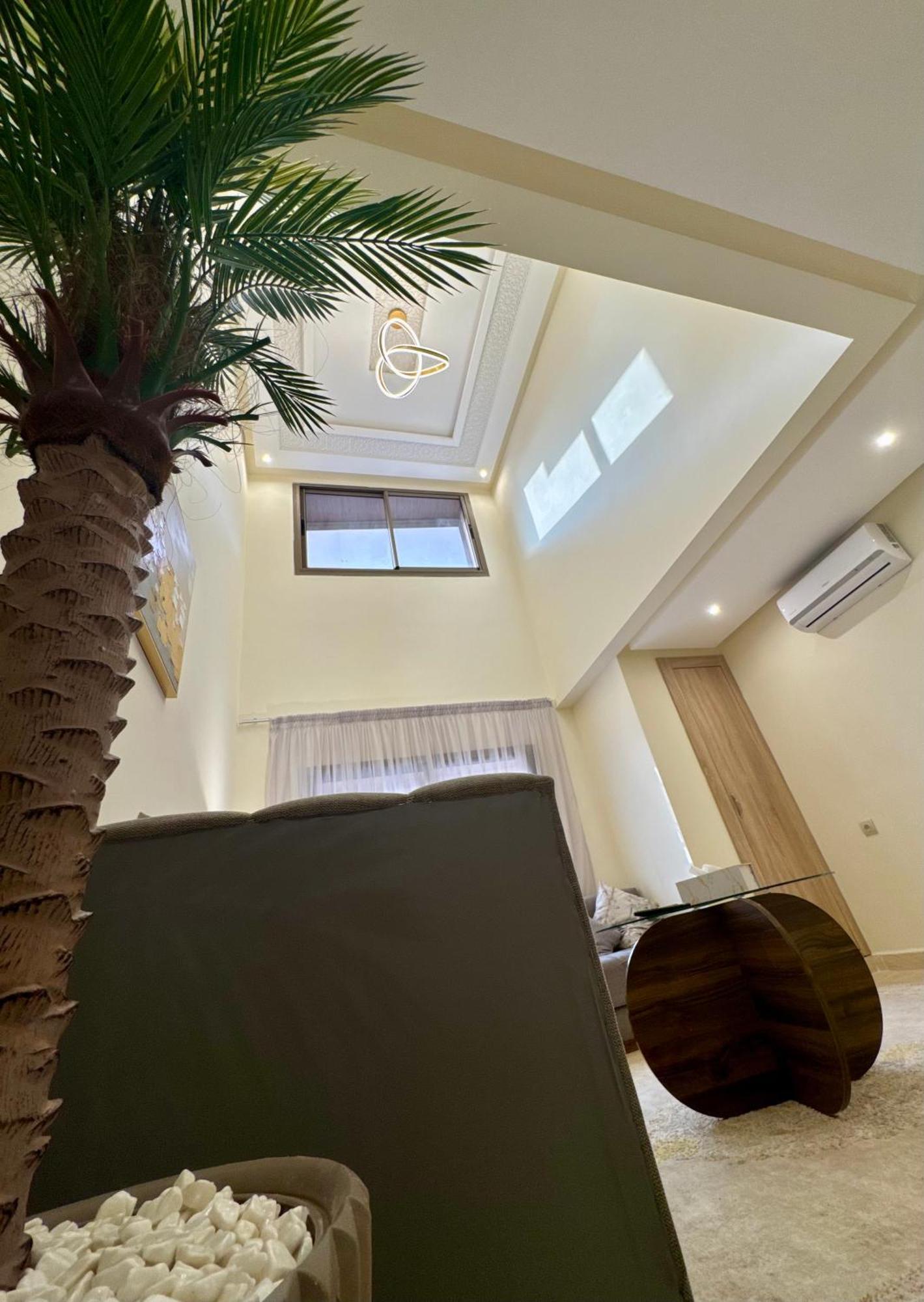 Apartment The Cosy Duplex With Gym Access & Near Mall, Palooza *