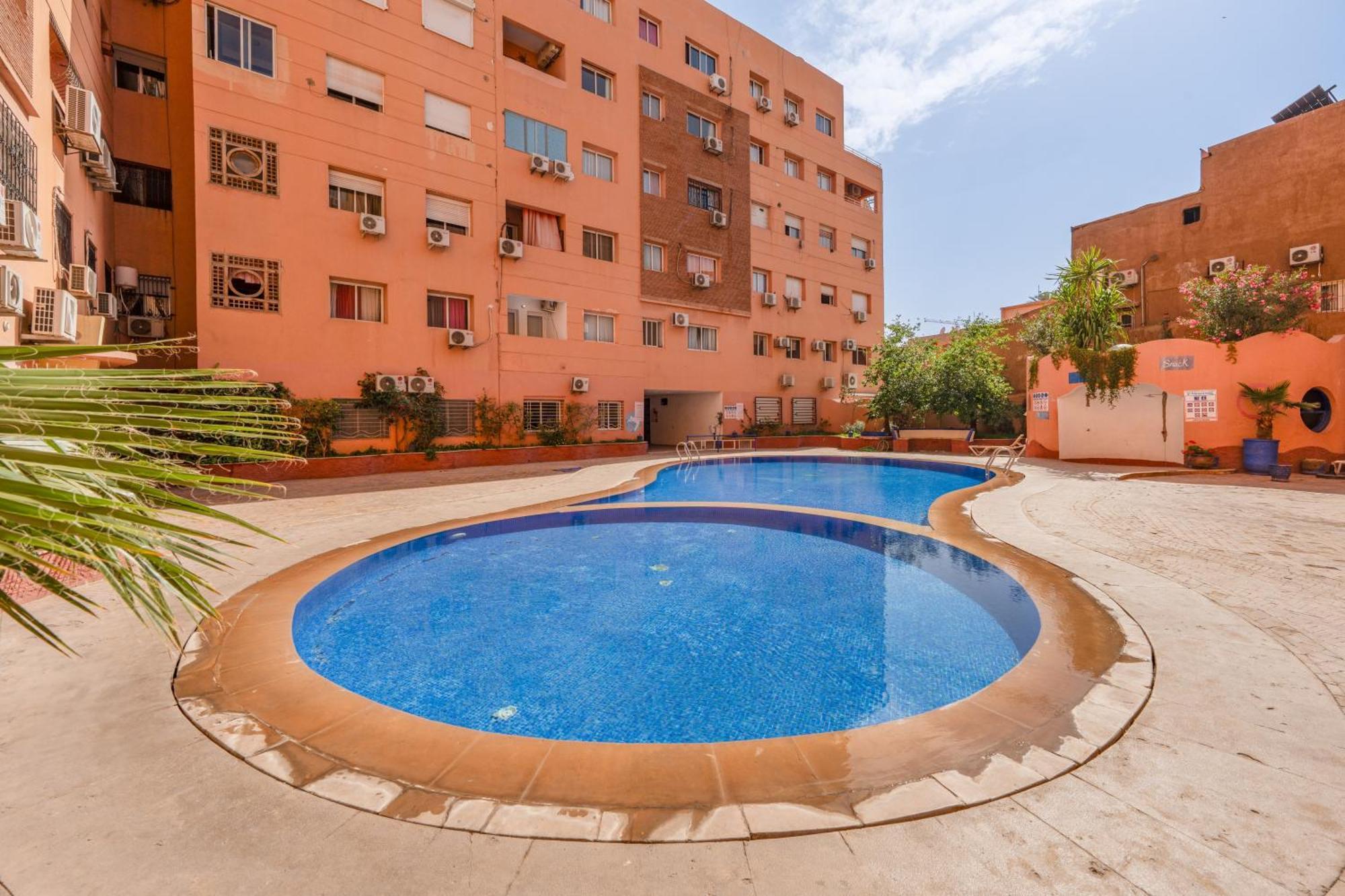 Elegant 2 Avec Piscine Et Climatisation A Gueliz *