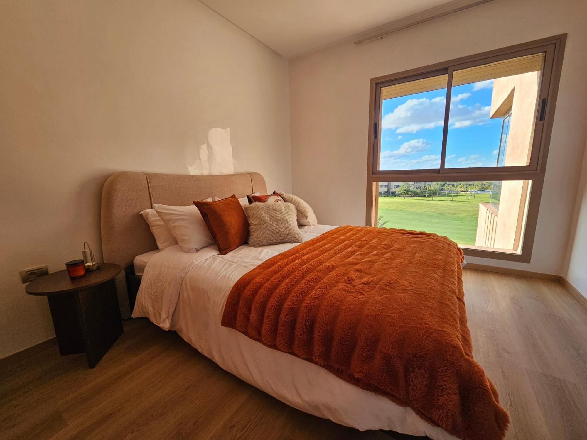 Prestigia Luxury Golf-view Escape *