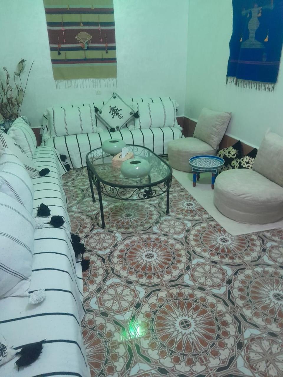 Fouzia